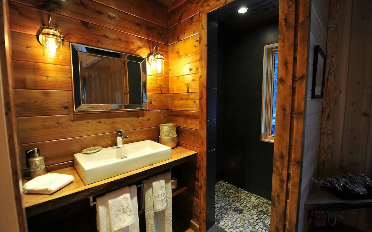 Les Bouleaux - Les Chalets Spa Canada La Malbaie Bagian luar foto